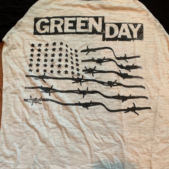 NEW Green Day Concert 3/4 sleeve heathered  tee - Picture 2 of 4
